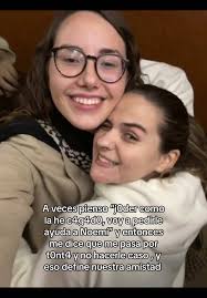 La realidad de todo es , que echo mucho de menos pasar las 24 horas del día  con ella , pero no era muy rockstar ponerlo en el vídeo 💅🏻🫠 ah y la  canción que es muy chula 😎@Noemi Ubeda #fyp #parati