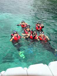 The best thing about why snorkeling in tioman island is more preferred by tourists is that there are no restrictions and people who love the. Snorkeling Time With Em February 2014 Kg Salang Tioman Island Tioman Island Snorkeling Vacation