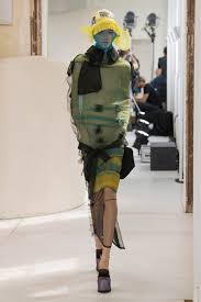 Maison Margiela S Artisanal Couture Collection Is Designed For Neo Digital Natives With Images Couture Collection Maison Margiela Haute Couture