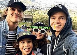 #in this house we love joel courtney #joel courtney #super 8 #the kissing booth #rach talks. Joel Courtney Alter Bio Grosse Gewicht Wiki Freundin Vermogen Ethnizitat Und Fakten