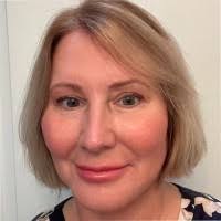 Jennifer Windisch's Instagram, Twitter & Facebook