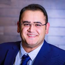 We have over 20 open hadoop consulting positions right now at Hortonworks,  see why this is such a great place to work and apply now!