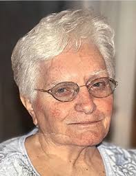 Obituary information for Lucille Daichendt