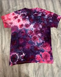 Here is a quick, free tutorial about tie dye! Spacey Feelin Geode Ice Dye Tiedye