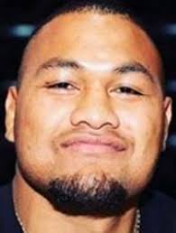 Faiga Opelu boxer •