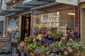 Israeli art and premium wines and spirits. America S Best Grocery Store Wine Is At San Francisco S Bi Rite Sprudge Wine
