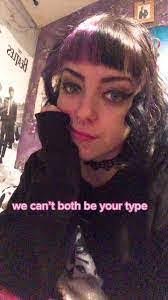 Bambi Davidson's Instagram, Twitter & Facebook