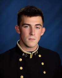 Alex Shilling's Instagram, Twitter & Facebook