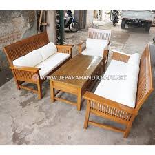 Namun perlu diperhatikan, jangan membangun gazebo di bawah pohon. Jual Set Kursi Tamu Kayu Jati Minimalis Amerika Asli Jepara
