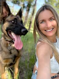 Good Morning! Another hot day ahead, can anyone tell me location of splash  areas in Central London please? Or ant other hot say recommendations that  don't involve leaving London...... any good/different ice