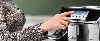 The delonghi prima donna s is designed to liberate the lover of all things cafe in one robust, powerful package. De Longhi Delonghi Ecam650 85 Ms Primadonna Elite Experience Coffee Machine 1450 W 1 Liter Silver Amazon Co Uk Home Kitchen