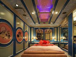 Disney Themed Room At Casa Swan Love Hotel Japan Love Hotel Japan Disney Themed Rooms Theme Hotel