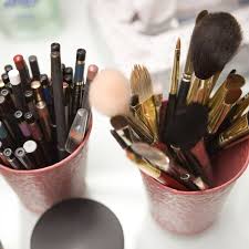L'équithérapie ou comment remettre le pied à l'étrier. Comment Trier Ses Produits De Beaute Femme Actuelle Le Mag
