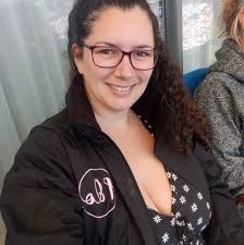 Can anyone recommend a children's party entertainer for a 4 year old boys  party? 🎉🎉