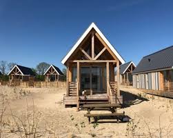 Beachhouse Mit Flair Unmittelbar Am Meer Hunde Beachhouse In Nieuwvliet Belgien Travel Hundeurlaub Urlaubmithund Style At Home Belgien Urlaub Ferienhaus