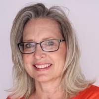 Norine Ward's Instagram, Twitter & Facebook