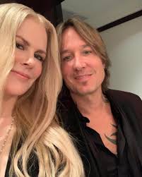 Dad of Keith Urban's guitarist, Maggie Baugh, addresses dating rumors after  Nicole Kidman divorce