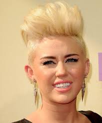 25 khloe kardashian blonde hair. 28 Miley Cyrus Hairstyles Hair Cuts And Colors