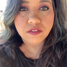 What is the ideal enclosure size for a starry night tarantula?