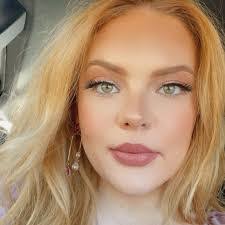 Katrina Mcfadden's Instagram, Twitter & Facebook