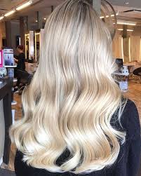 When it comes to split colors, you have many options. Creamy Blonde Shade Hair Color Ecemella