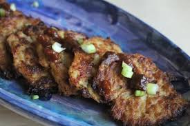 How To Make Healthy Latkes Fried Potato Pancakes Using Cauliflower Recipe Recipes Matzo Meal Latkes