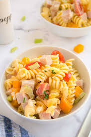 If you can mix, you can make, which means this pea salad is done in mere minutes to free you up for summer fun. Classic Macaroni Salad Bbq Potluck West Via Midwest
