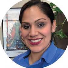 Hannah Kett's Instagram, Twitter & Facebook