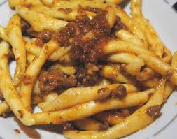 Le origini della pasta sono molto antiche. Ricetta Maccheroni Al Ferretto