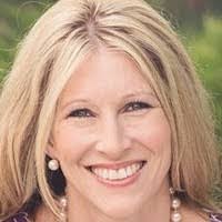 Tina Manning's Instagram, Twitter & Facebook