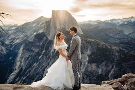 Get an appreciation for the full range of glacier point hikes with the park service's map. Yosemite Family Wedding Military Story Glacier Point Elopement
