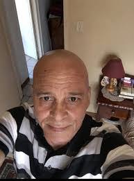 Everett Barton's Instagram, Twitter & Facebook