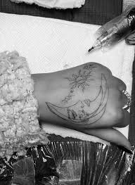 Ariana S Tatto By Girlknewyork Celebrity Tattoos Best Celebrity Tattoos Classy Tattoos