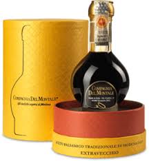 Infatti il suo aroma inconfondibile lo rende perfetto per insaporire formaggi, insalate, carne, polpette, ravioli, ma anche alcuni frutti, come le fragole. Aceto Balsamico Tradizionale Wikipedia