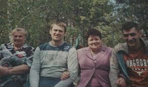 20 августа 2020 года в омске экстренно сел самолет с алексеем навальным, которому стало плохо во время полета. Aleksej Navalnyj Biografiya Foto Lichnaya Zhizn Semya Zhena Deti Otravlenie Sud 2021
