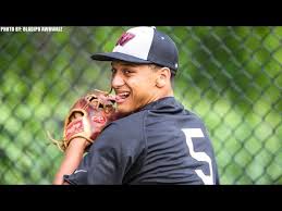 My mom says i'm patrick and my dad is pat. How Good Was Patrick Mahomes Dad As A Mlb Pitcher