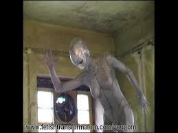 The introduction of the queen to the alien franchise has caused considerable debate among viewers attempting to build consistent canon between the. Transformed Like A Working Alien Clip Free Xxx Mobile Mp4 Porn Tube Hd