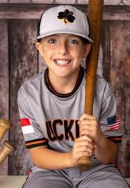 Levi Hankins's Instagram, Twitter & Facebook