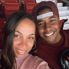 Carolyn Durr's Instagram, Twitter & Facebook