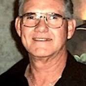 Elizabeth Marcin's Instagram, Twitter & Facebook