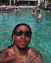 Ken Walker (@kenw) • Instagram photos and videos