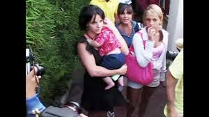 It appears britney spears has a couple pranksters on her hands. 18 Framing Britney Spears Revelations That Shook Me