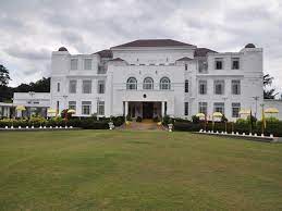 L'istana besar seri menanti a été achevée en 1932. Istana Besar Seri Menanti Royal Residence Kuala Pilah Travelmalaysia
