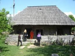 Aceasta reprezinta un monument de arhitectura in care sunt prezentate obiecte ce au apartinut familiei. Mircea Diaconu A Inceput Demersurile Pentru Repatrierea Lui Constantin BrancuÈi Dcnews