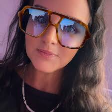 Adrien Barrette is with Isabel Ross.