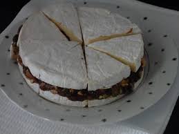 Petit Brie Farci Aux Fruits Secs Le Blog De Michelle Plaisirs De La Maison Fruits Secs Alimentation Dessert Gourmand