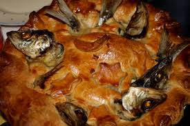 Sliced peaches, fine granulated sugar, whole milk, butter, vanilla. Stargazy Pie A Traditional Cornish Dish The Fish Heads Stick Out Of The Pie No Guilt Scary Food English Dishes Food