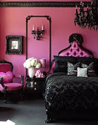 Besides impressed calm and elegant, black and white bedroom as two sides of a coin that can not be separated, complementary contrast between black and white give the classical feel but still modern. Thirteen Gothic Bedrooms Girl Bedroom Designs Single Girl Bedrooms Gothic Bedroom
