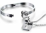 The key in the lock bracelets for couples is what unlocks the heart in the . Aclk Sa L Ai Dchcsewjpw5exkenzahw4cigjhyjaauayabagggjxbg Sig Aod64 0rn8c Dj32atnjluzv6pus Omrwq Adurl Ctype 5