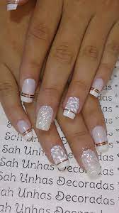 Que tal inovar nas tradicionais unhas francesinhas e imprimir sua personalidade nas cores das unhas? 26 Ideias De Unhas Decoradas Francesinhas Square Nails Square Nail Designs Bride Nails